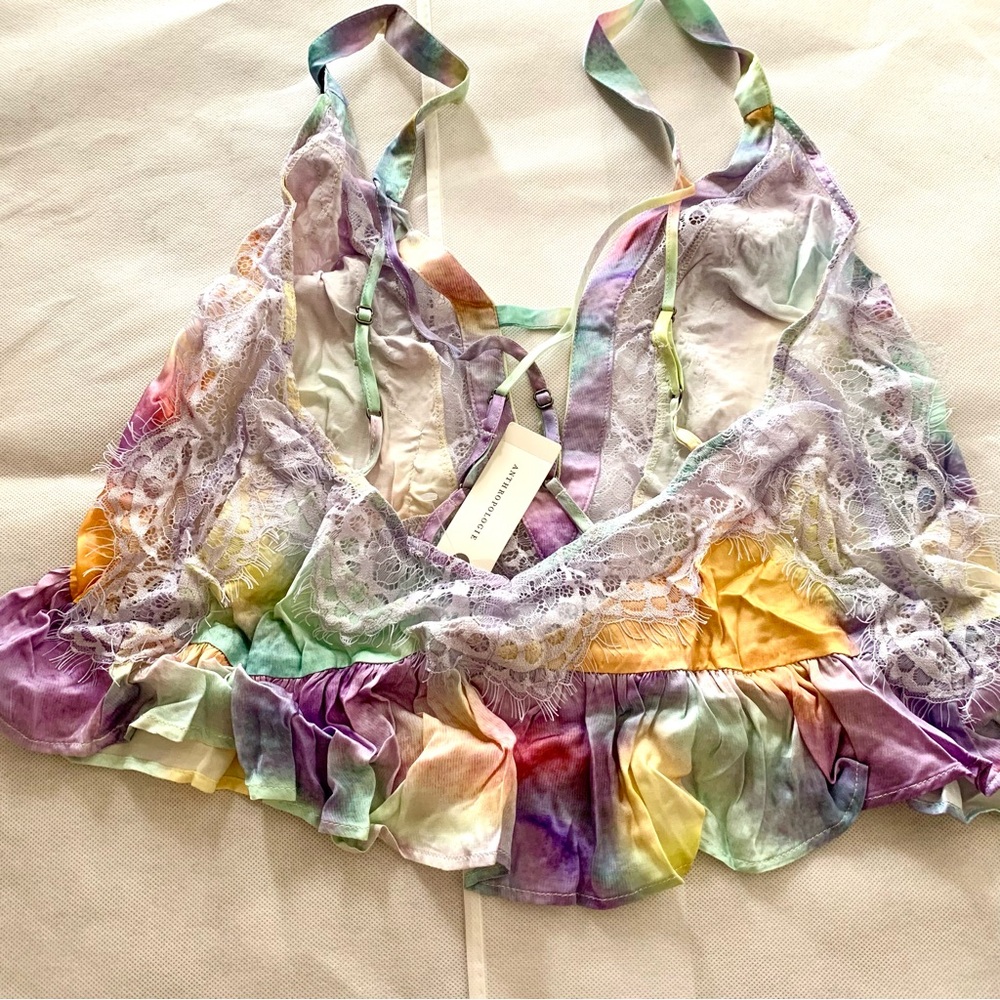 Anthropologie LYREBIRD Silky Plunge-Neck Tank Top size M/Medium Retail $78+ - Picture 7 of 7